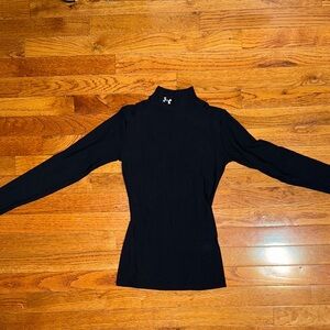 Under Armour Women's Black Mock Neck Long Sleeve Tee